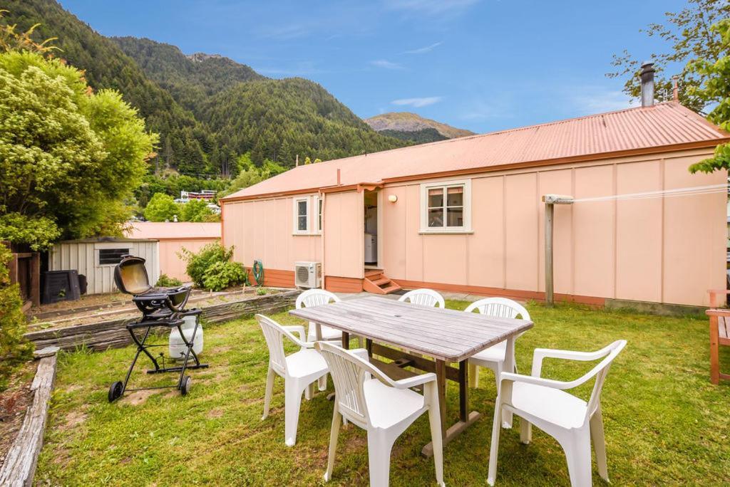 Central Peach - Queenstown Holiday Home 外观 照片